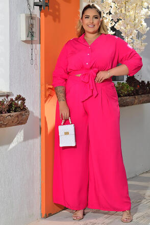 Conjunto Plus Size Camisa e Pantalona Pink
