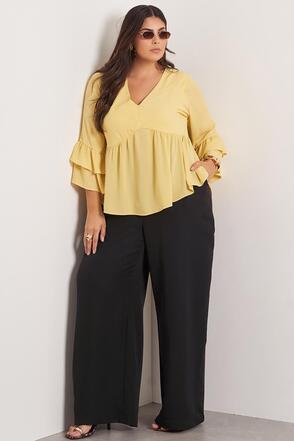 Blusa Plus Size Flora Decote V Amarela