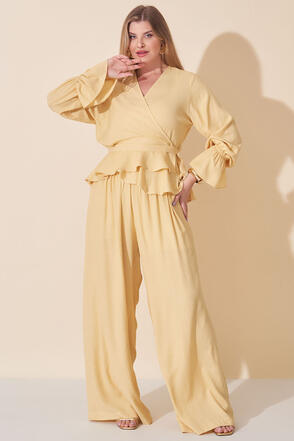 Conjunto Plus Size Blusa e Calça Amarelo