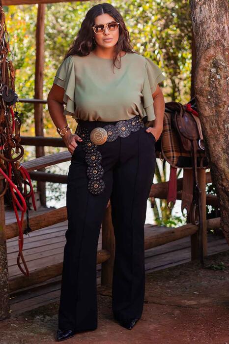 Blusa Plus Size Babados Lisa Verde