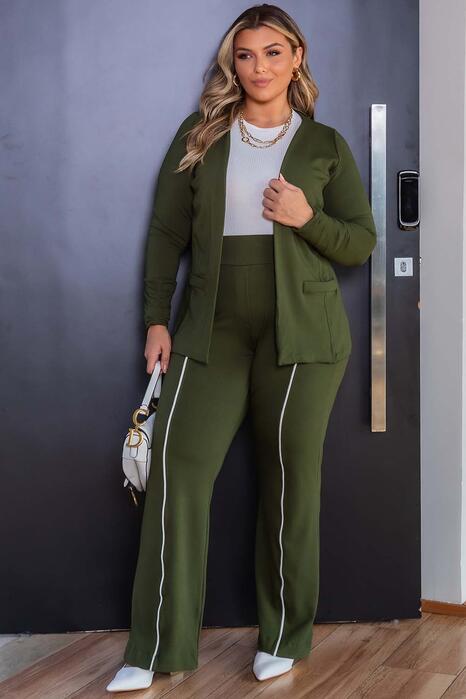 Conjunto Plus Size Blazer e Calça Moletinho Verde