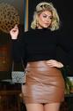 Short Saia Plus Size em Corino Com Pregas