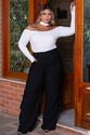 Calça Plus Size Cargo em Alfaiataria