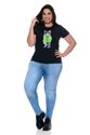 T-shirt Plus Size Preta Estampa Gatinho Verde