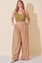 Conjunto Plus Size Blusa e Calça Bege