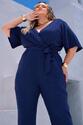 Macacão Plus Size Busto Transpassado Azul