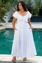 Vestido Plus Size Rainha do Sol Branco