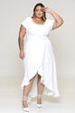 Vestido Plus Size com Cintura em Lastex Branco