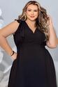 Vestido Plus Size com Babados