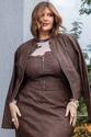 Jaqueta Plus Size em corino com zíper marrom