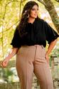 Camisa Preta Plus Size Gola Laço